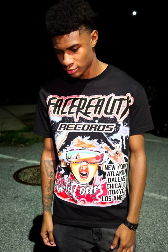 “WORLD TOUR” TEE